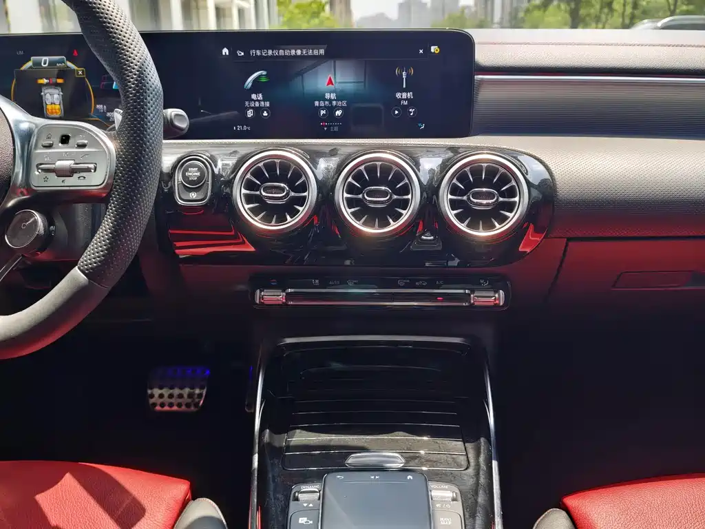 Mercedes-Benz A-Class AMG 2023 4MATIC A 35 L