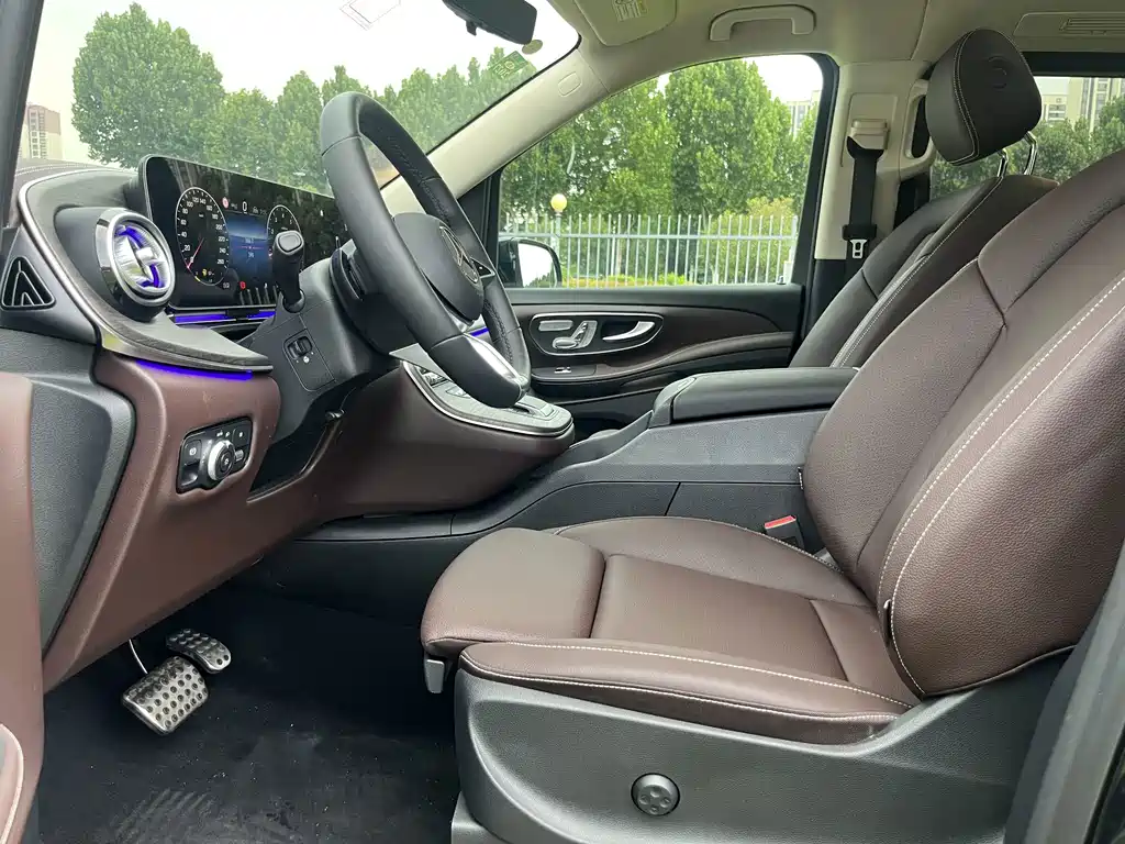 Mercedes-Benz V-Class 2024 300 L Long Wheelbase Prestige Edition
