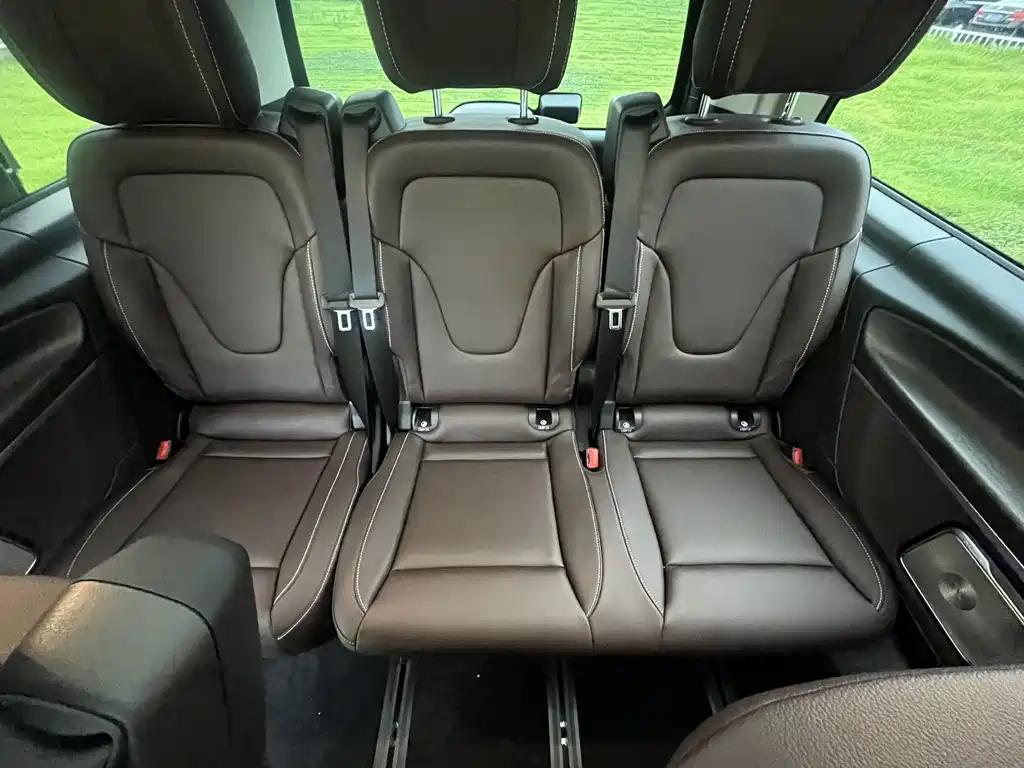 Mercedes-Benz V-Class 2024 300 L Long Wheelbase Prestige Edition