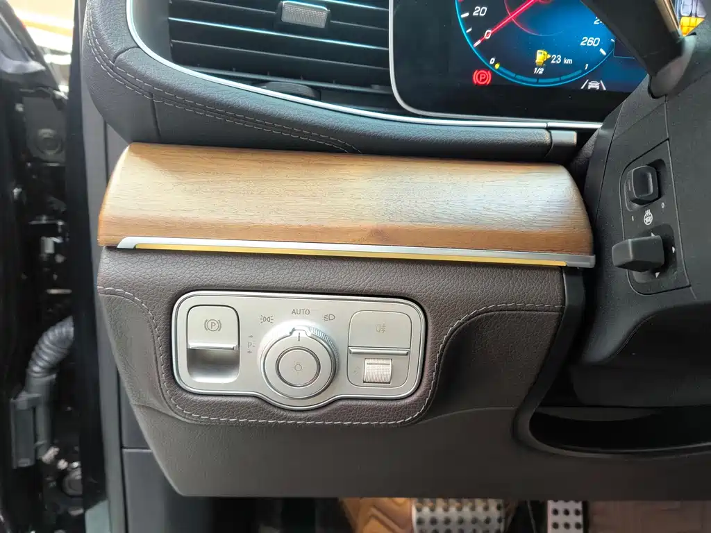Mercedes-Benz GLS 2021 Facelift 450 4MATIC Luxury Edition