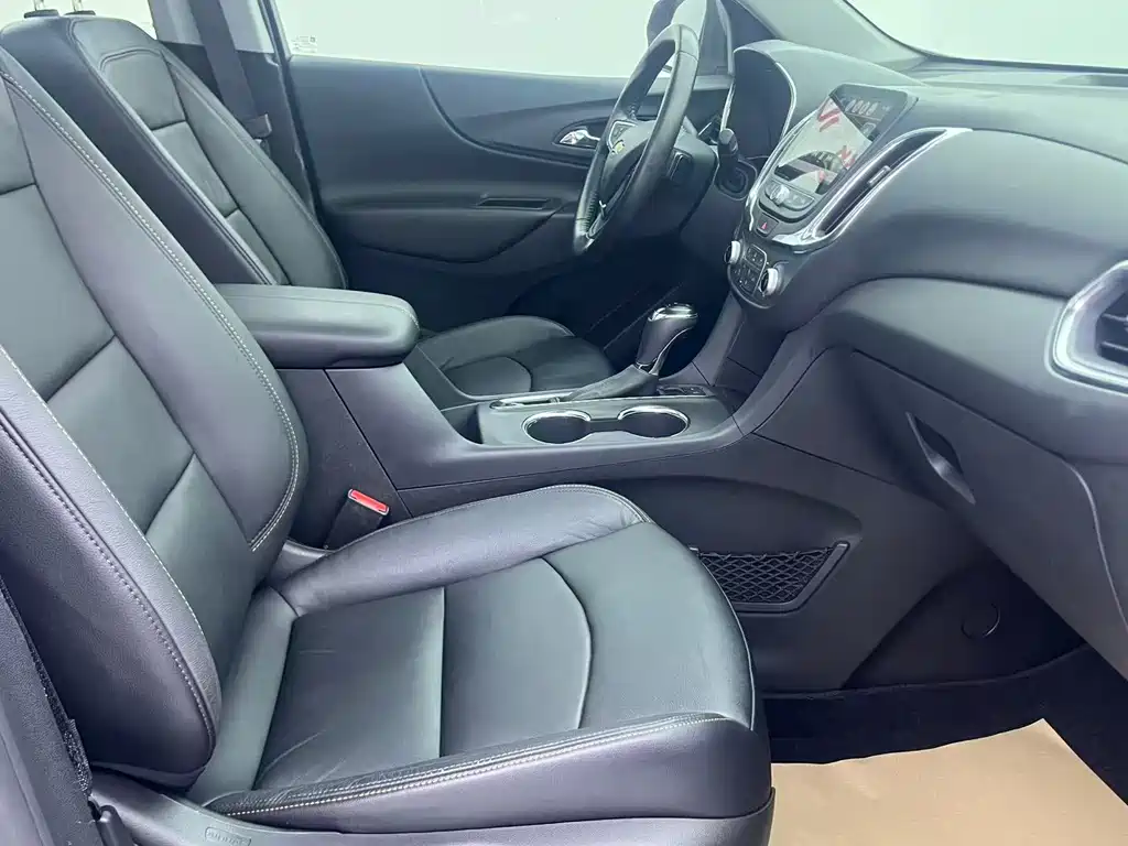 Bajaj 2018 model 550T automatic four-wheel drive Top Edition