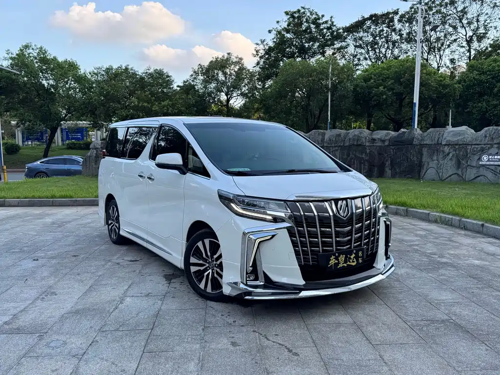 Alphard 2018款 改款 3.5L 豪华版