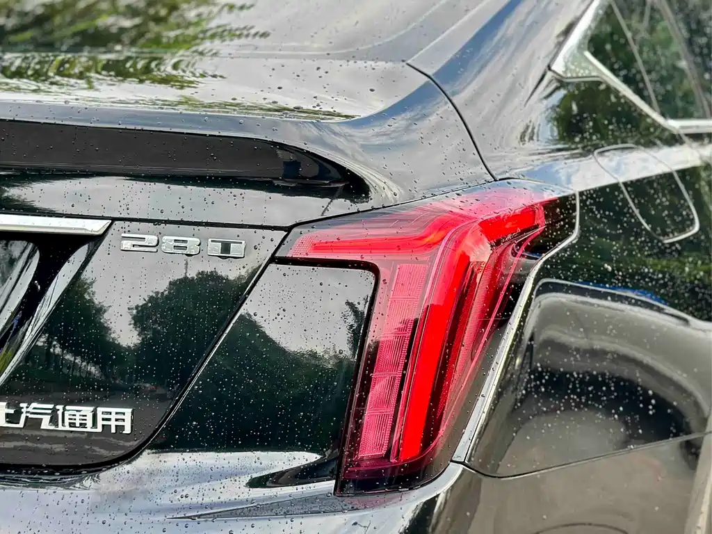 Cadillac CT5 2022 28T Luxury (Standard)