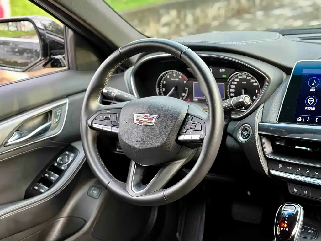 Cadillac CT5 2022 28T Luxury (Standard)