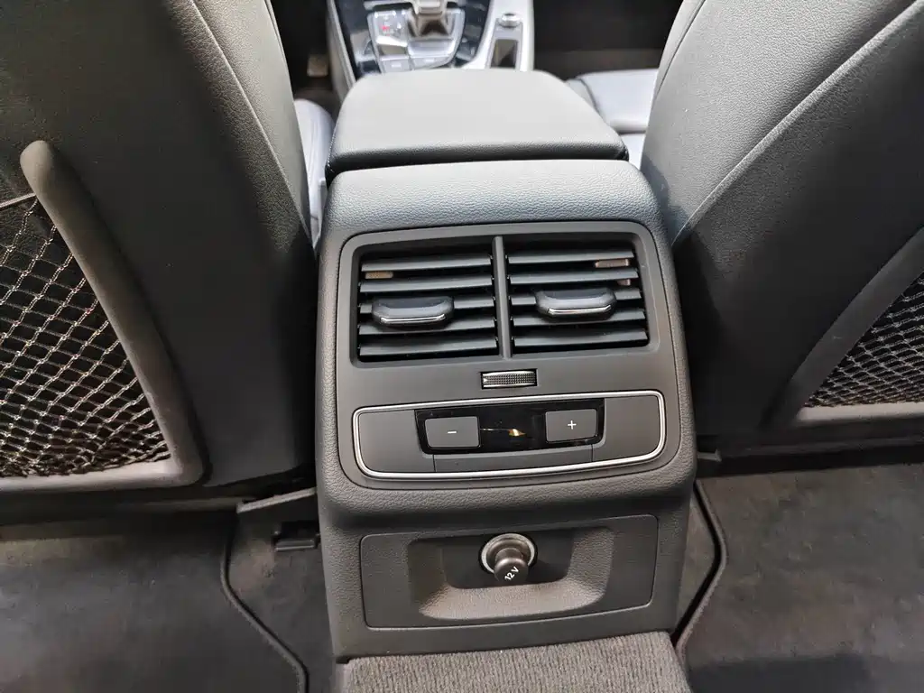 Audi A5 Import 2022 Sportback 40 TFSI Fashion Dynamic Model