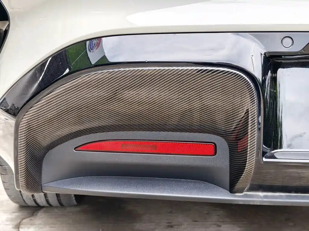 Xiaomi SU7 2024 Edition Four-Wheel Drive Ultra-Long Range High-End Intelligent Driving Max Version