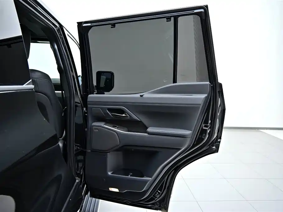 Lexus GX 2024 Peak Edition