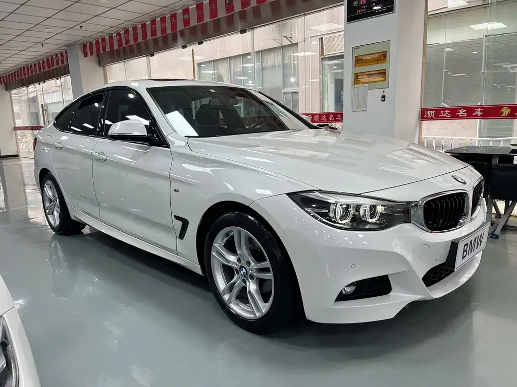 BMW 3 Series GT 2019 320i M Sport