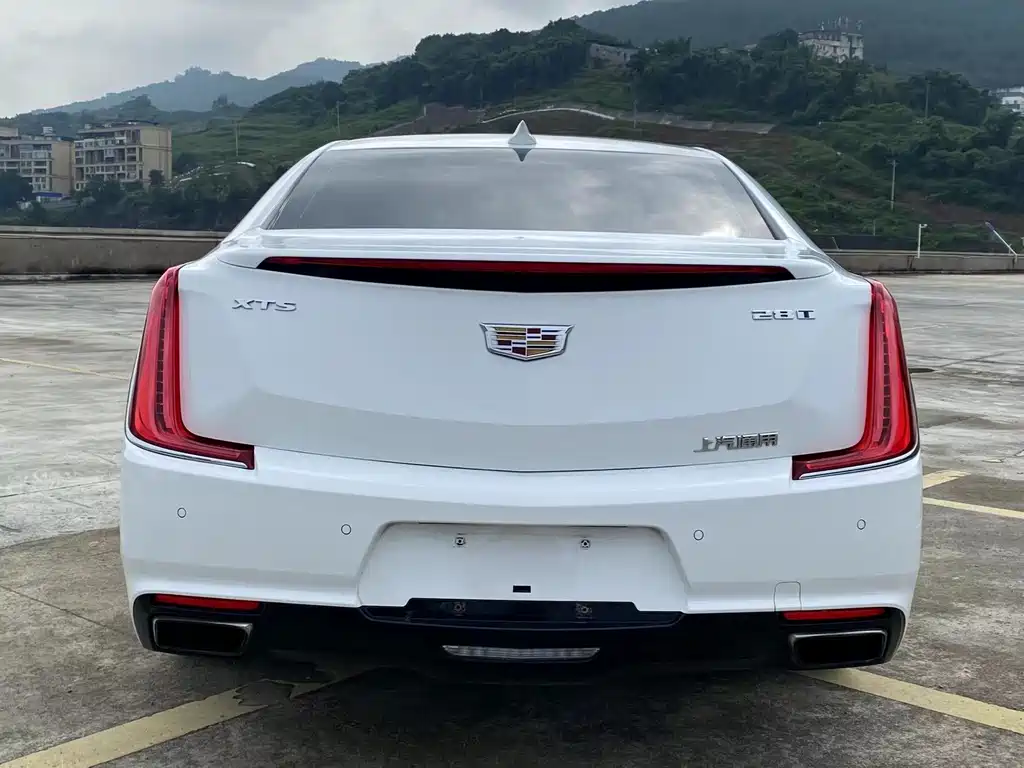 Cadillac XTS 2018 28T Tech Edition