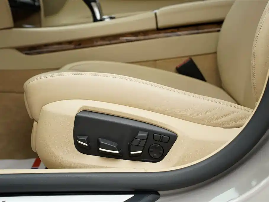 BMW 7 Series 2013 740Li Luxury Edition