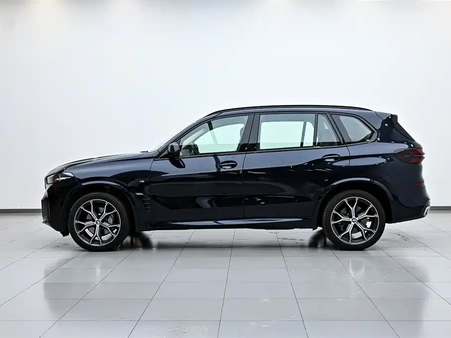 BMW X5 2023 xDrive 30Li M Sport曜夜 Package尊享 Edition