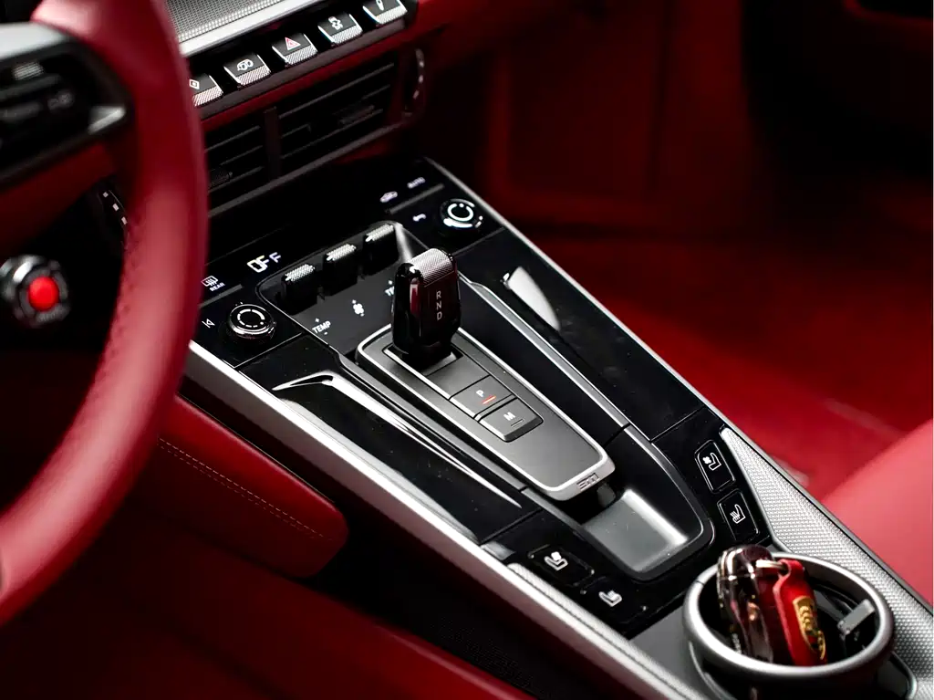 Porsche 911 2025 Carrera 3.0T