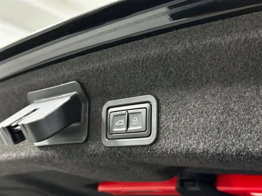 Audi A6L 2023 Facelift 45 TFSI Prestige Dynamic Edition