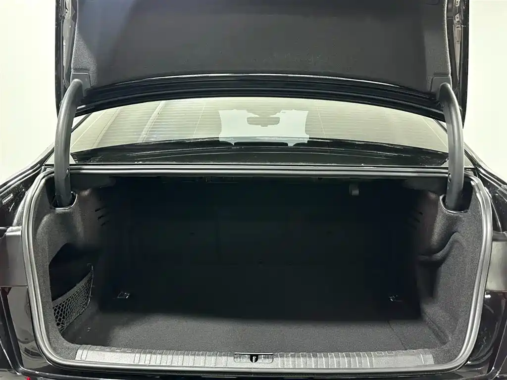 Audi A6L 2023 Facelift 45 TFSI Prestige Dynamic Edition
