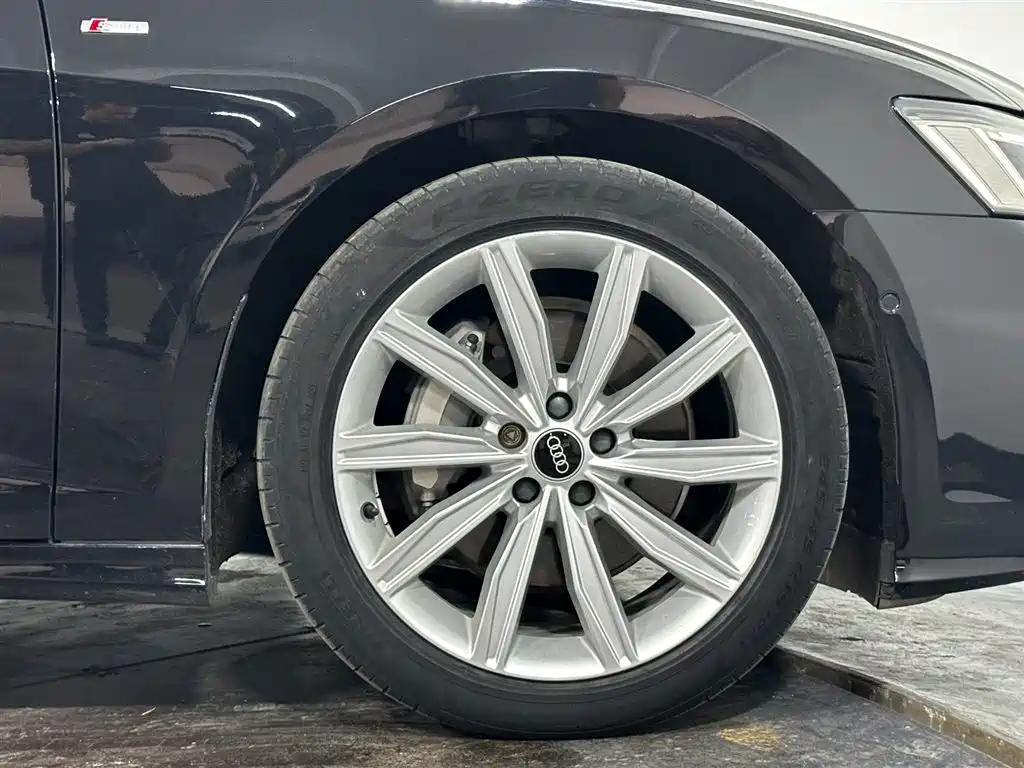 Audi A6L 2023 Facelift 45 TFSI Prestige Dynamic Edition