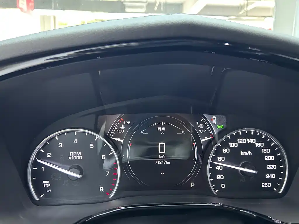 Cadillac XT5 2018 28T AWD Luxury Edition