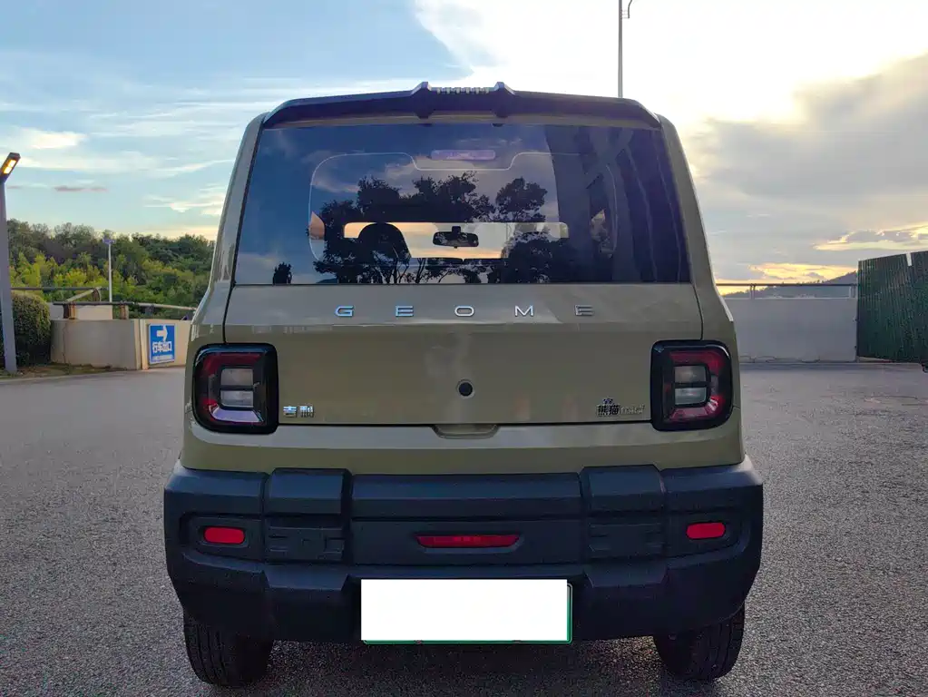 Panda 2025 210km Panda Knight