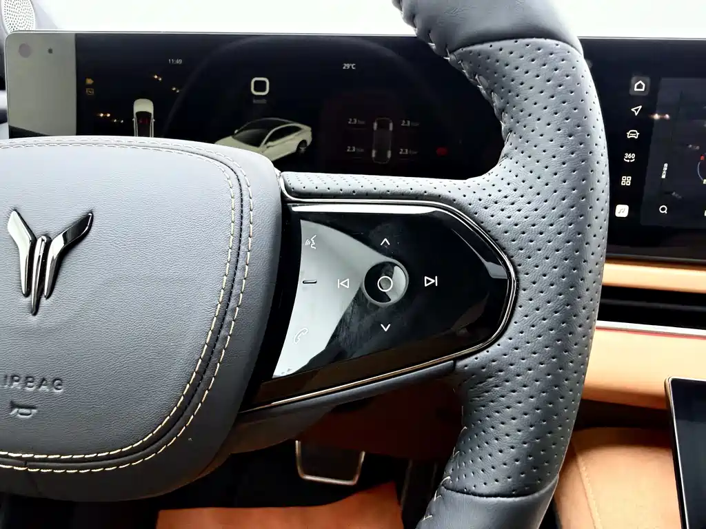 Lantook Zui Guang 2024 Model PHEV Four-Wheel Drive Super Long Range Flagship Edition