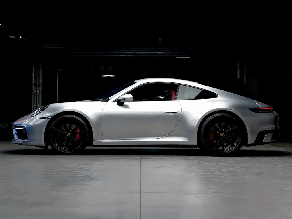 Porsche 911 2023 Carrera S 3.0T