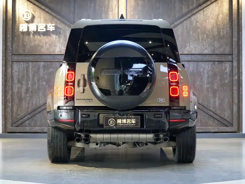 Land Rover Defender 2020 110 P400 HSE