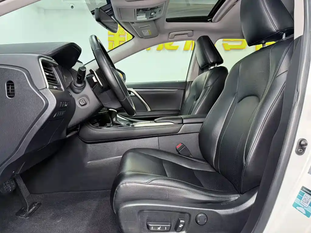 Lexus RX 2020 300 Two-wheel Drive Elite Edition National VI