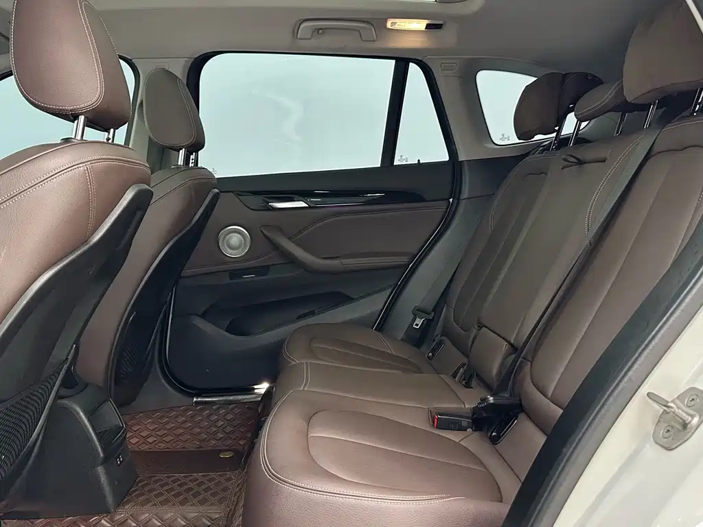BMW X1 2022 sDrive20Li Fashion Edition