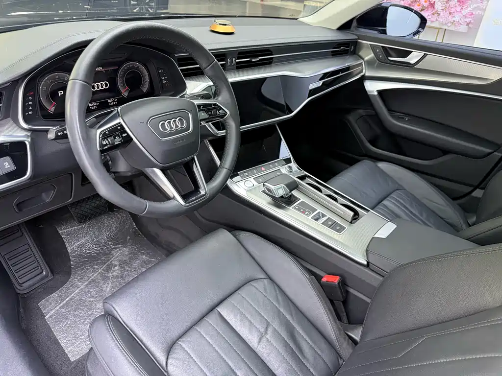Audi A6L 2020 45 TFSI Prestige Edition