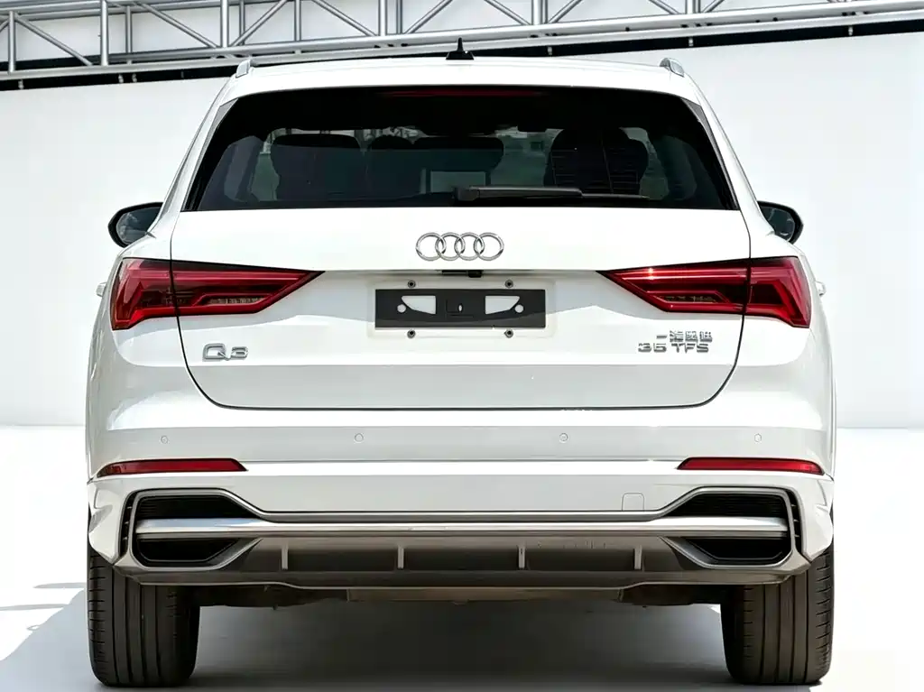 Audi Q3 2021 35 TFSI Fashion Elegance Edition