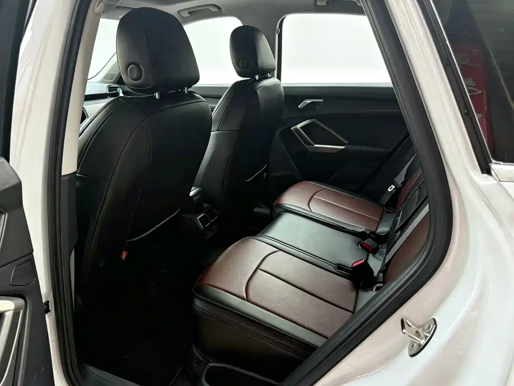 Audi Q3 2021 35 TFSI Fashion Elegance Edition