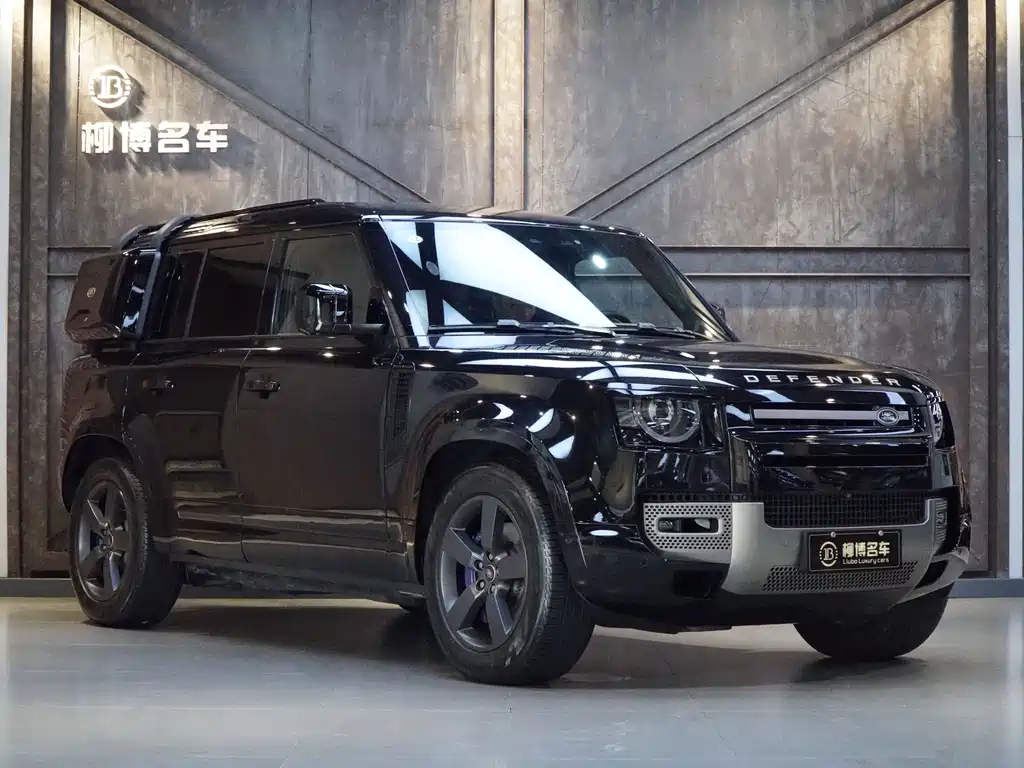 Land Rover Defender 2024 110 3.0T P400 Dark Special Edition