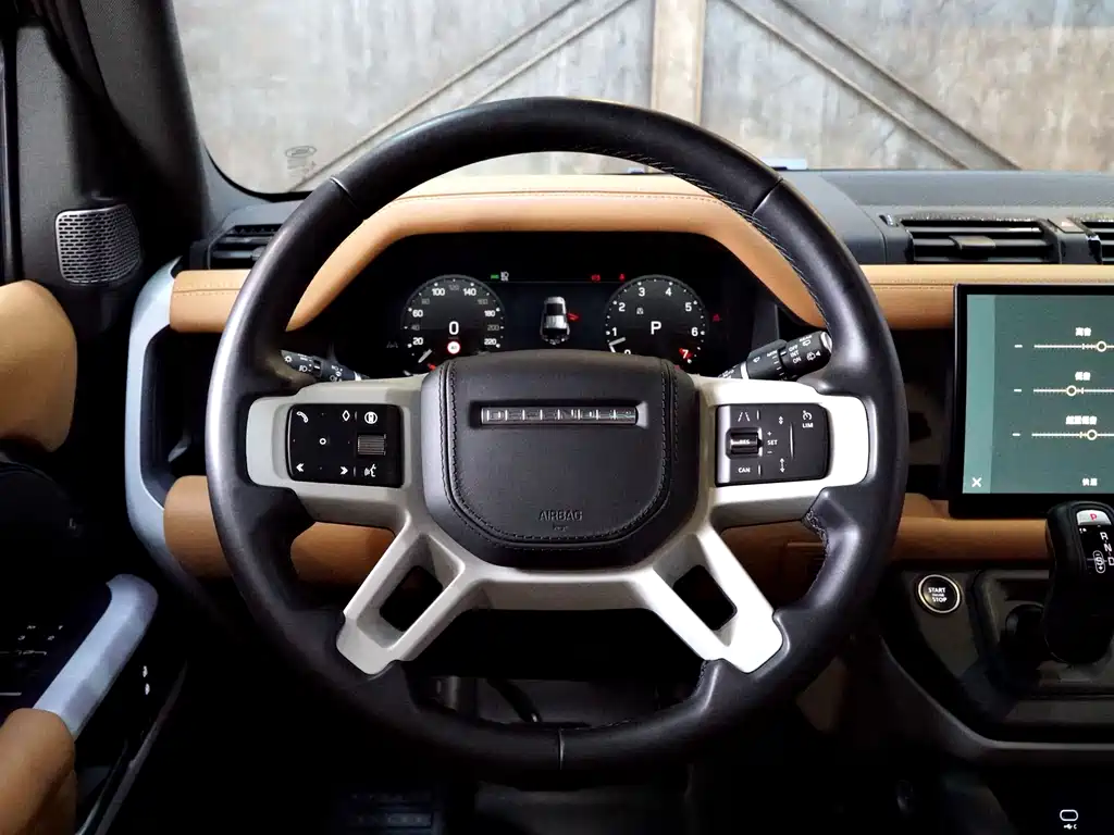 Land Rover Defender 2024 110 3.0T P400 Dark Special Edition