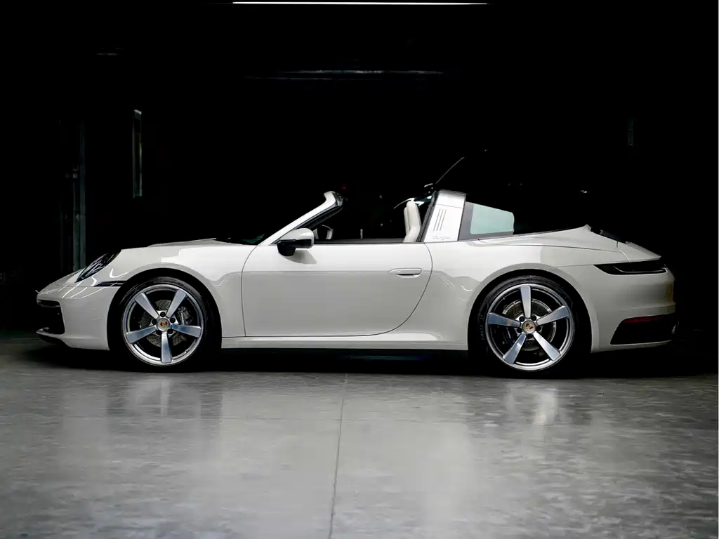 Porsche 911 Targa 4 3.0T 2023