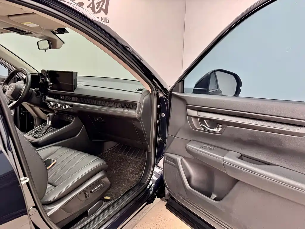 Honda CR-V 2023 240TURBO 2WD Luxury Edition 5-seater