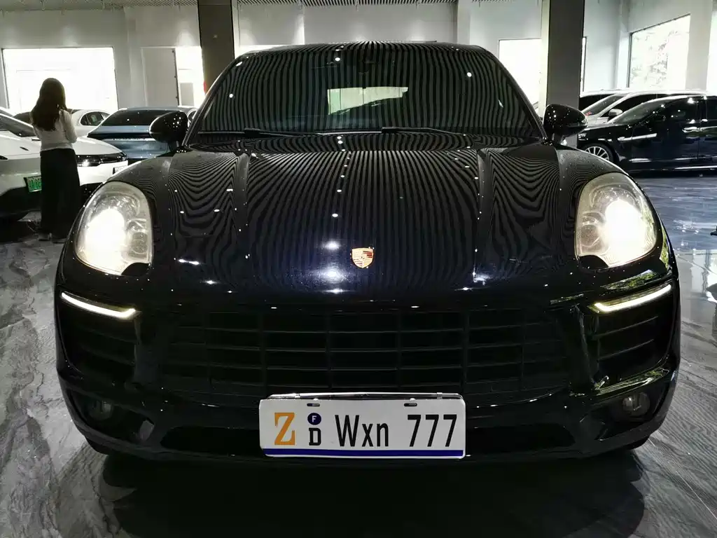 Macan 2.0T 2017 Model