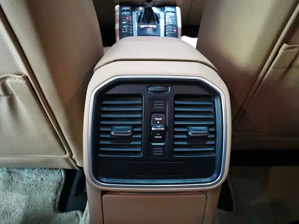 Macan 2.0T 2017 Model