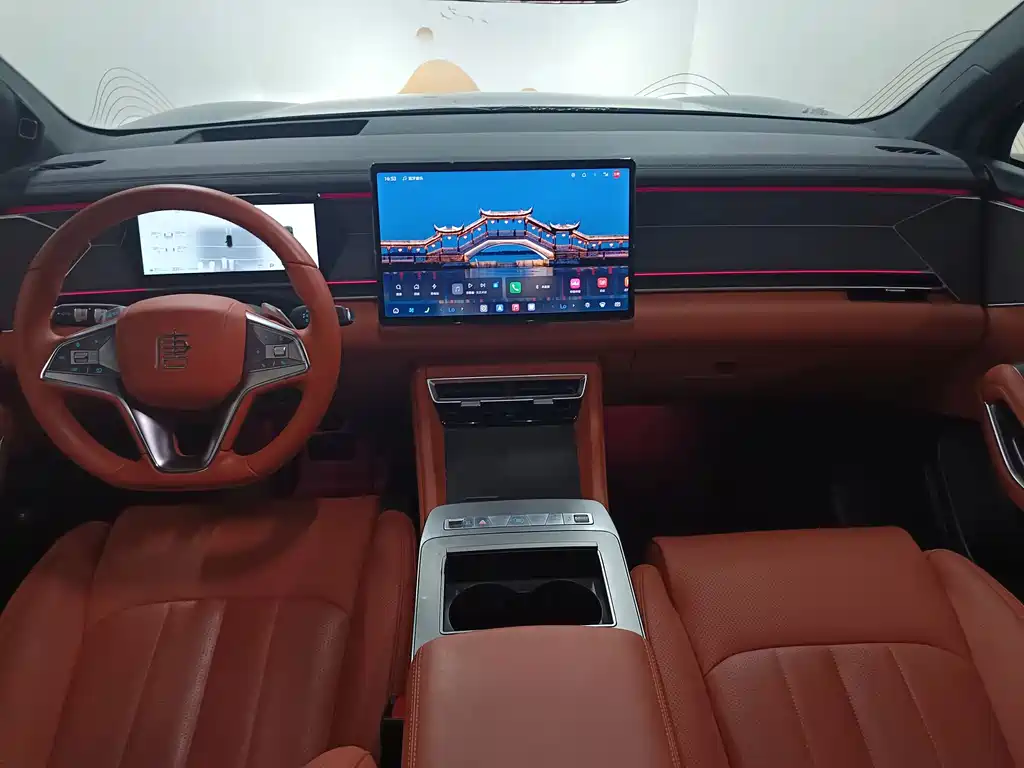 Tang L 2025 EV 600KM Four-Wheel Drive LiDAR Flagship Model