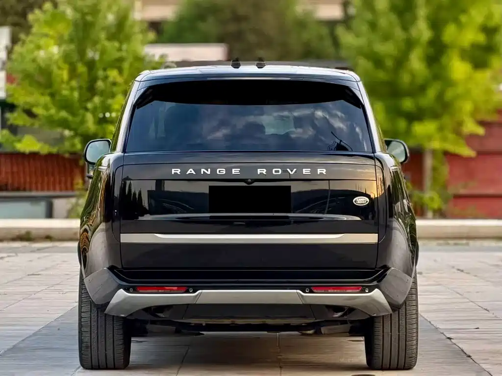 Range Rover 2023 3.0 L6 400PS Grandland Seven-Seat Extended Edition