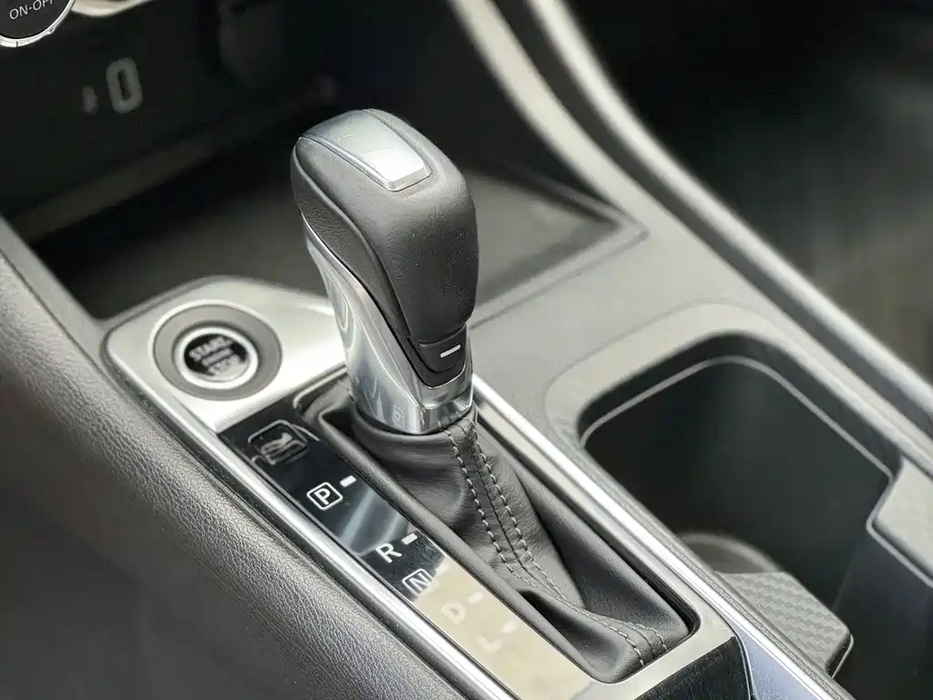 Sentra 2022 1.6L XL CVT Enjoyment Edition