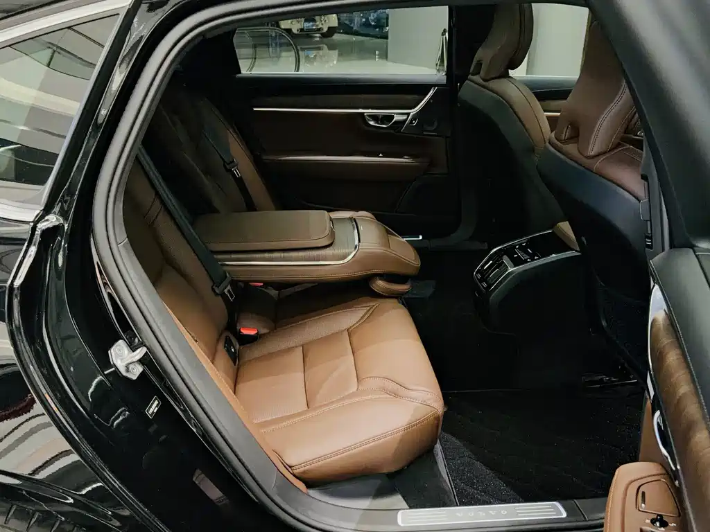 Volvo S90 2021 B5 Intelligent Luxury Edition