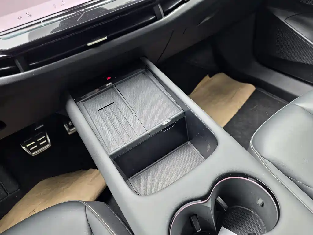 Volkswagen ID.6 2025款 Ultra