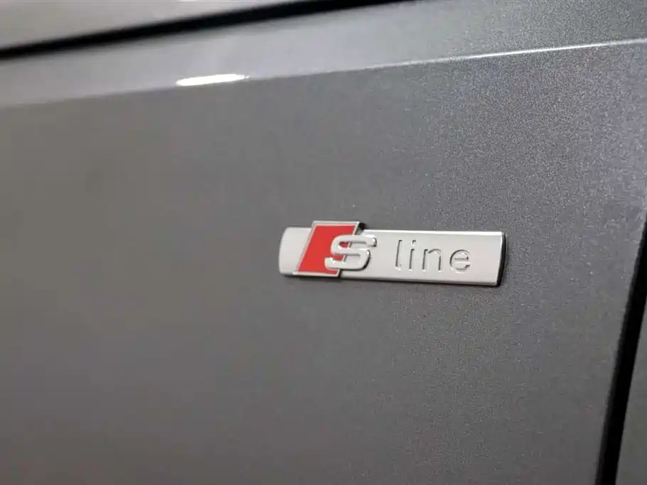 Audi A4L 2020 40 TFSI Fashion Dynamic Edition