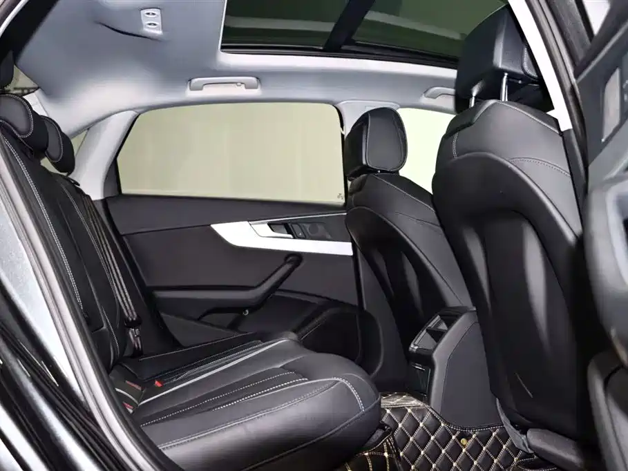 Audi A4L 2020 40 TFSI Fashion Dynamic Edition