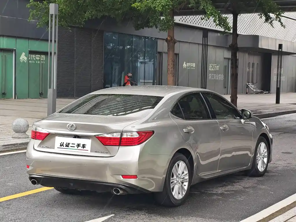 Lexus ES 2014 250 Elite Edition