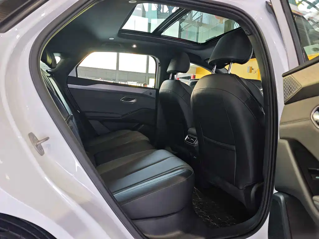 秦L 2025款 EV 545KM超越型