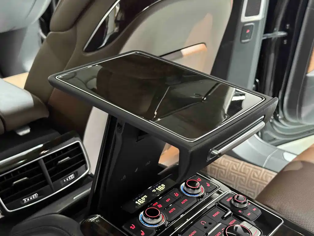 Audi A8 2016 model A8L 6.3 FSI W12 quattro flagship edition