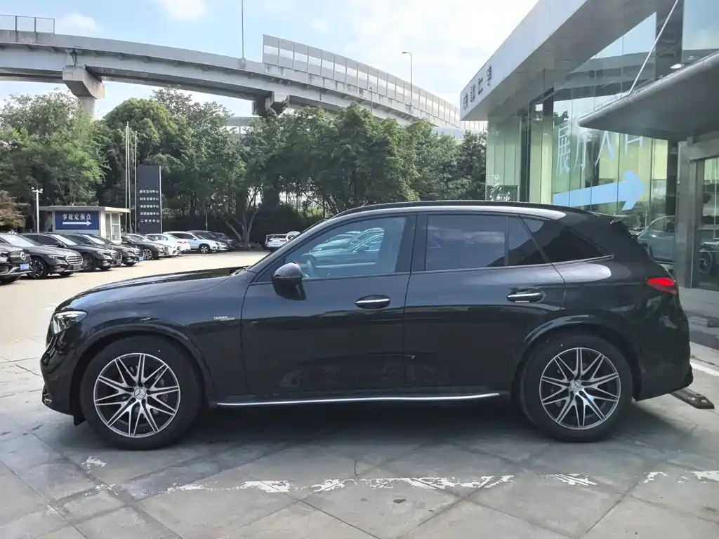 Mercedes-AMG GLC 43 4MATIC 2025