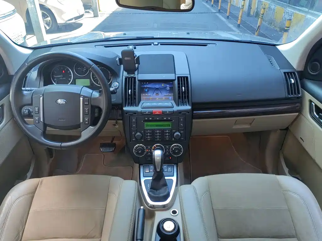Freelander 2 2012款 2.0T Si4 HSE Gasoline Edition