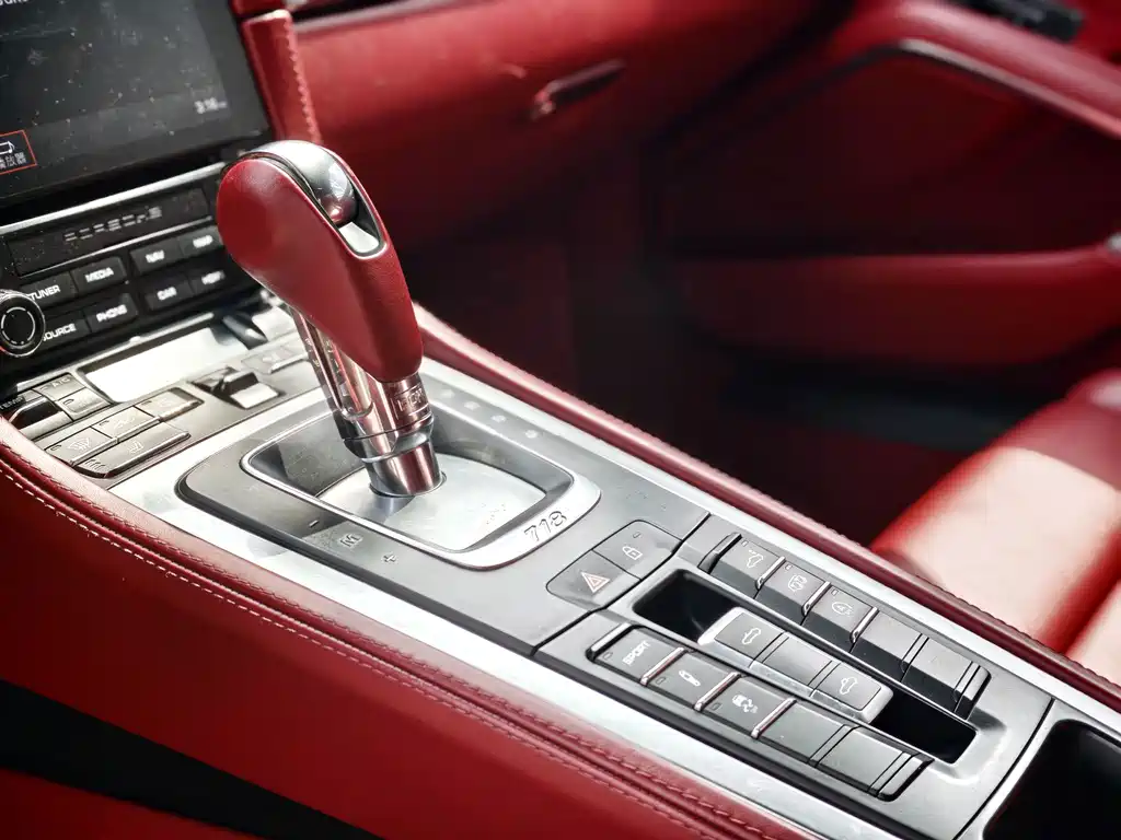 Porsche 718 Boxster 2.0T 2020 Model