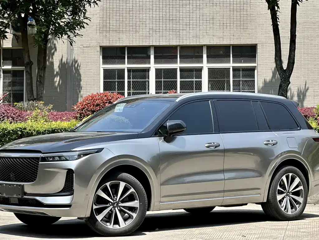 Ideal ONE 2020 Model, Extended Range 6-Seat Edition