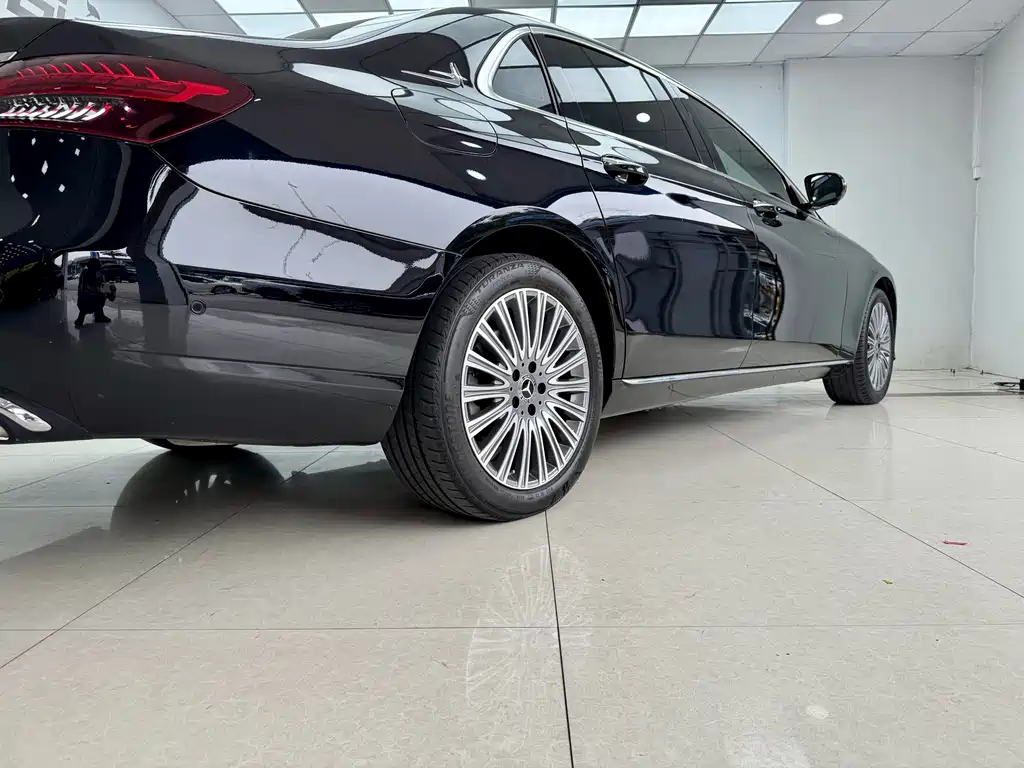 Mercedes-Benz E-Class 2022 Facelift E 300 L Luxury Edition
